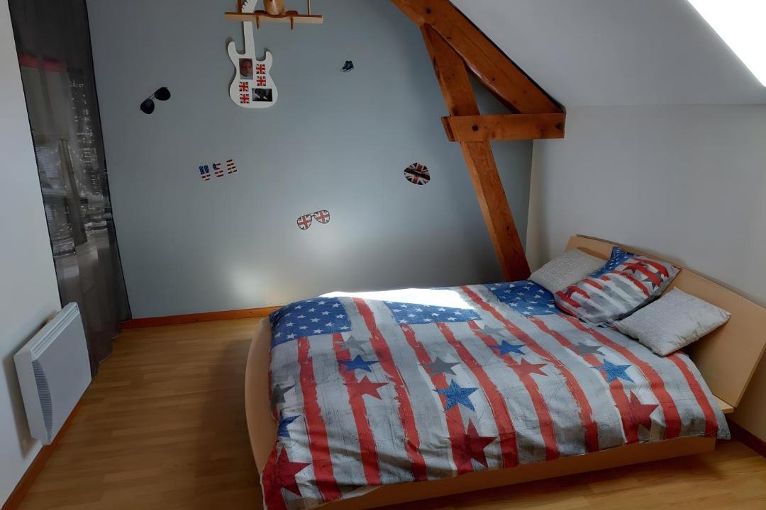 Photo of Bedroom in Campan