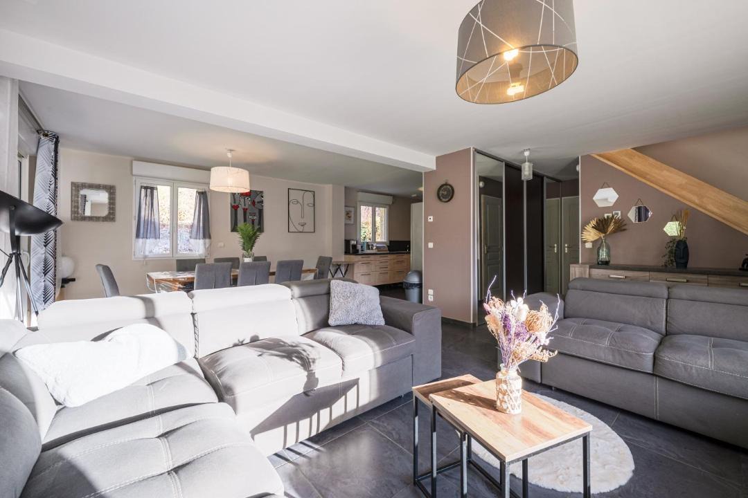 Photo of Livingroom in Saint-Jean-de-Maurienne