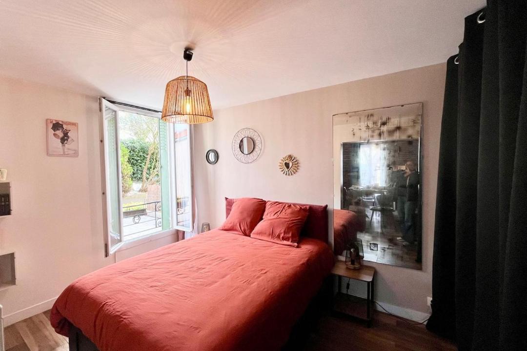 Photo of Bedroom in Aulnay-sous-Bois