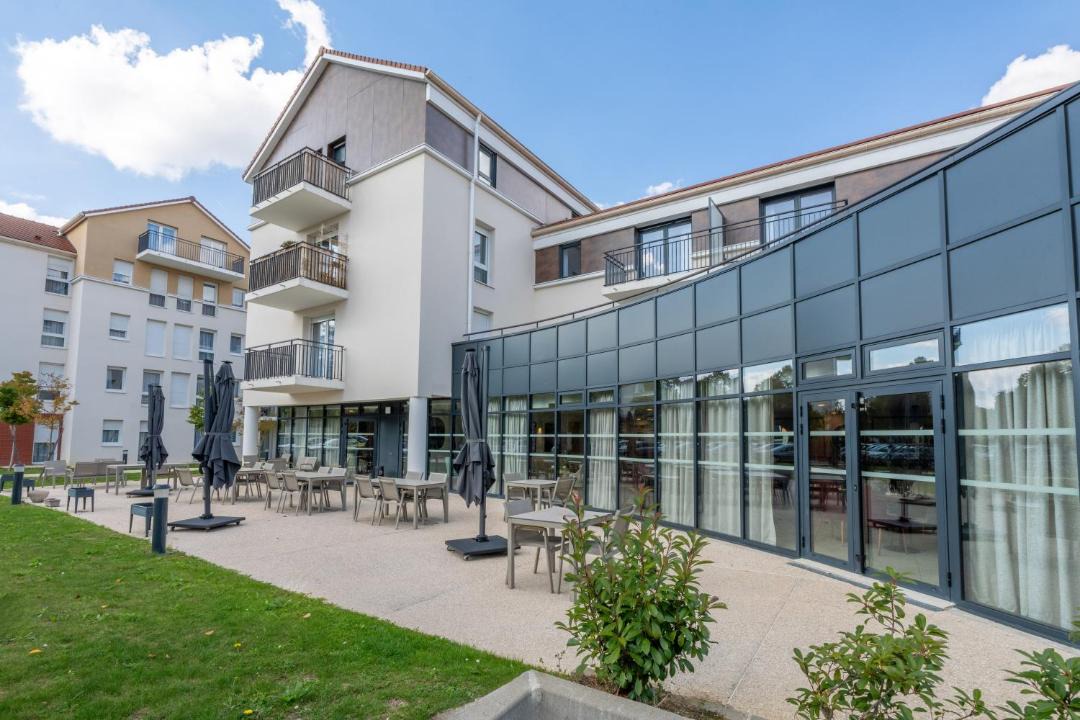 Photo of Others in Moissy-Cramayel