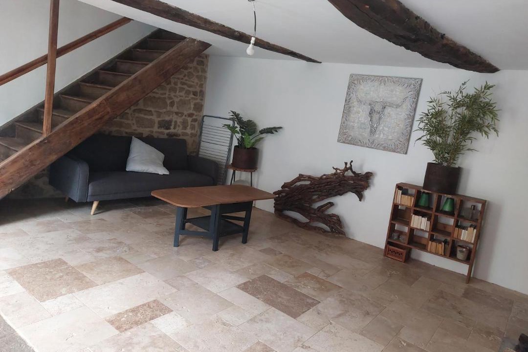 Photo of Livingroom in Saint-Quentin-la-Chabanne