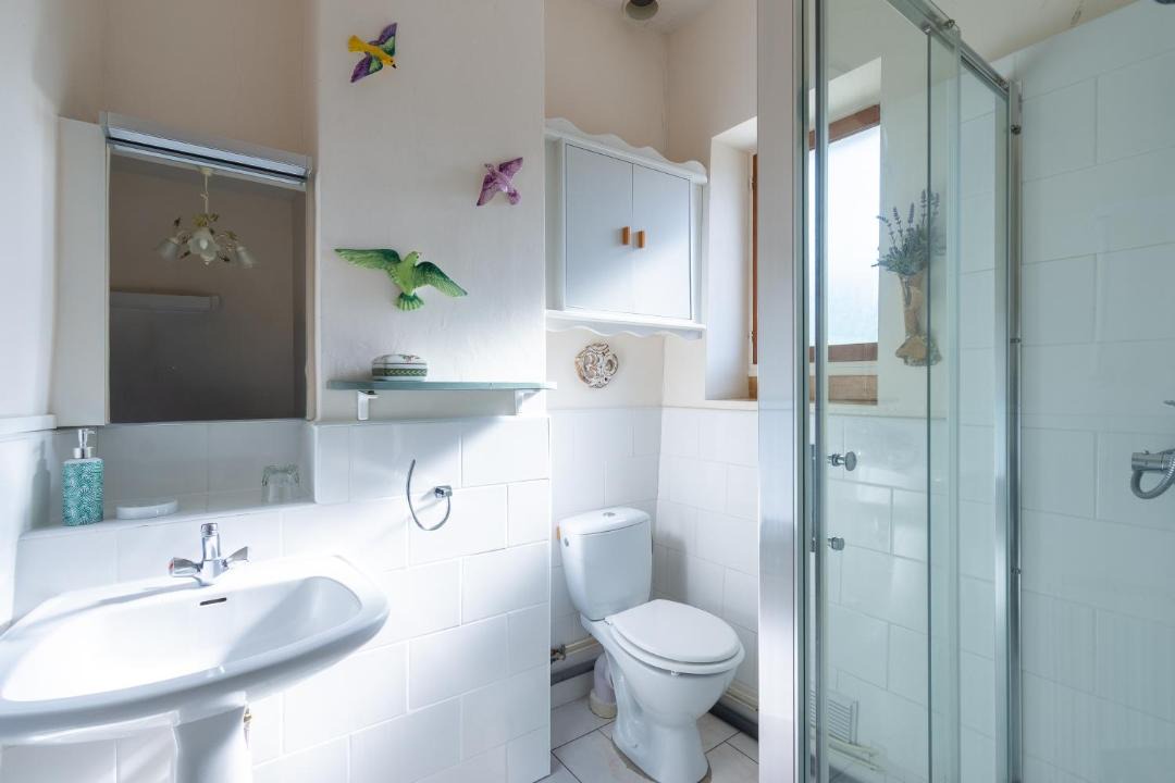 Photo of Bathroom in Quillan