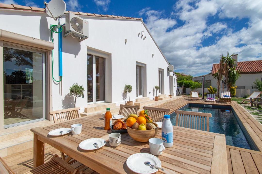 Photo of Patio Balcony in La Peyrade