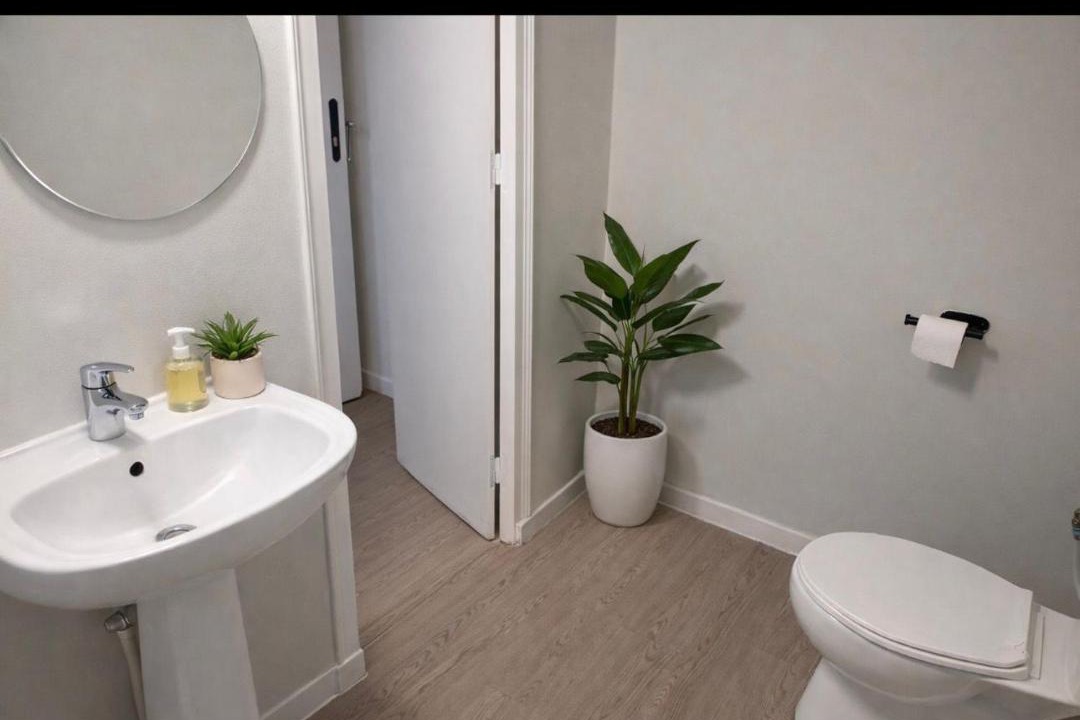 Photo of Bathroom in Villeneuve-Saint-Georges