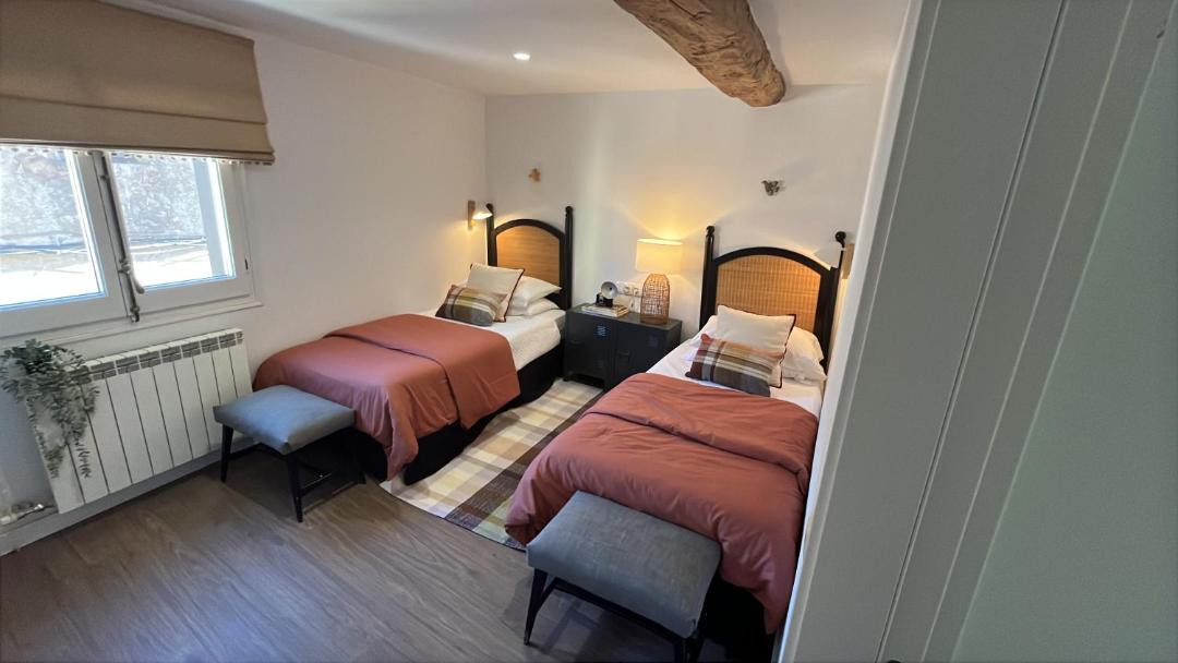 Photo of Bedroom in Campdevanol