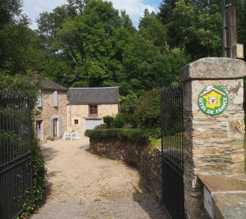 Photo of Others in Lacaze