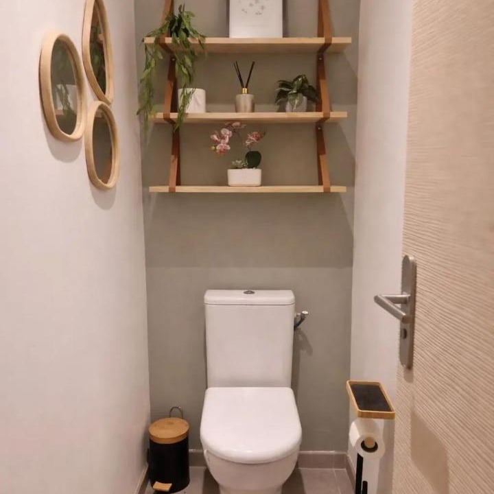 Photo of Others in Apt