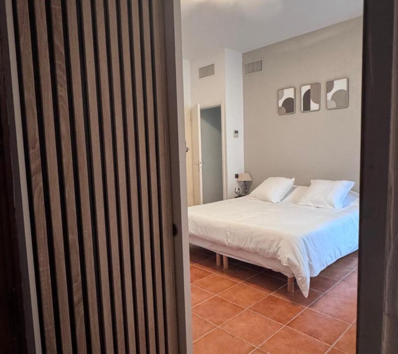 Photo of Bedroom in Thuir