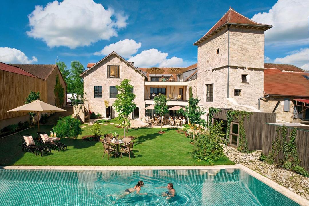 Photo of Others in Villeneuve d'Aveyron