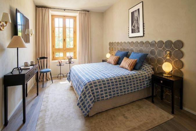 Photo of Bedroom in Villeneuve d'Aveyron
