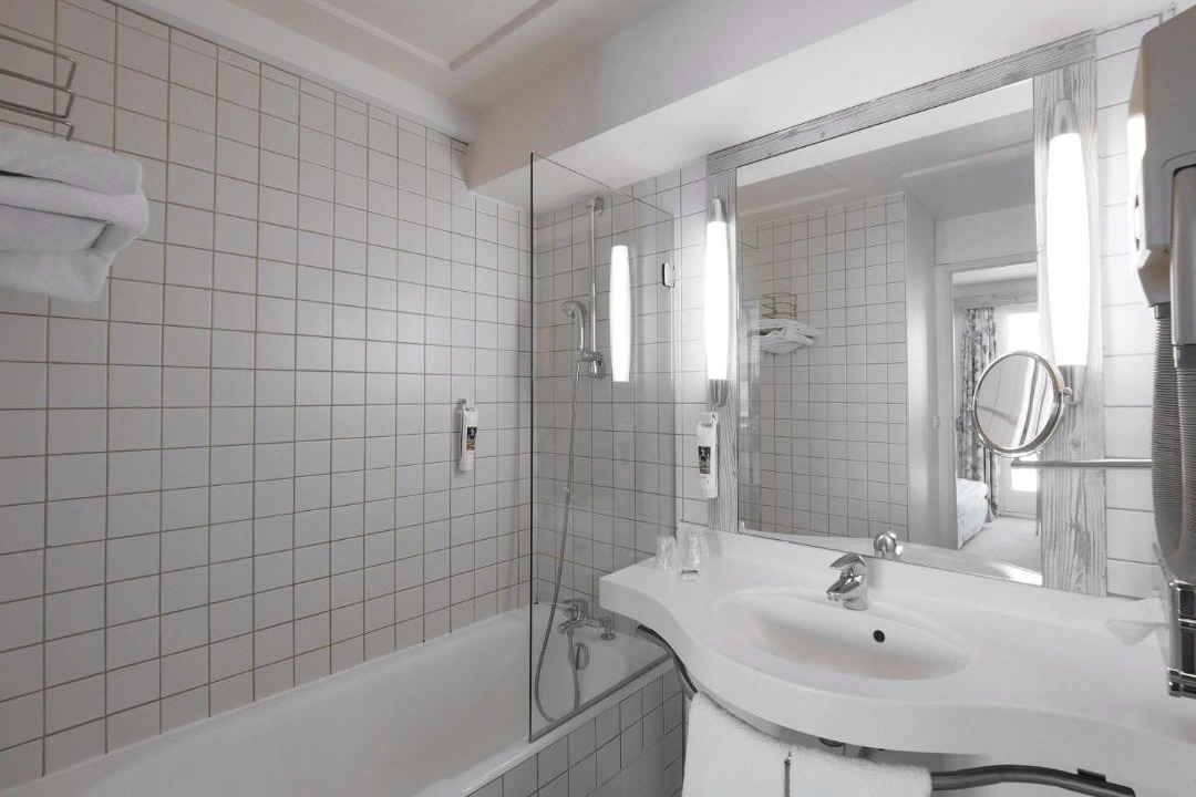 Photo of Bathroom in Millau