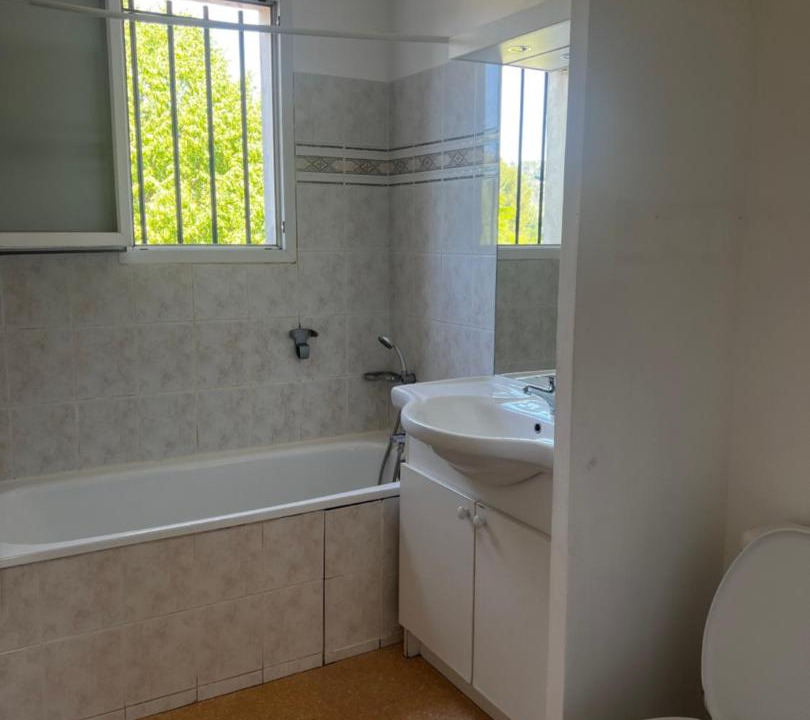 Photo of Bathroom in Fuveau