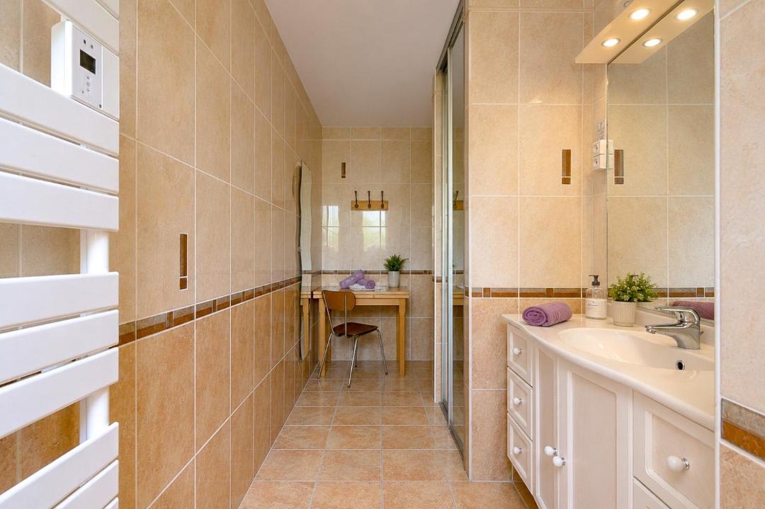 Photo of Bathroom in Bouc-Bel-Air