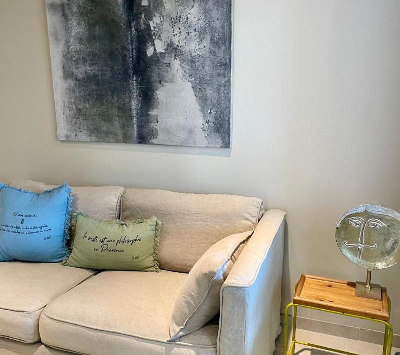 Photo of Livingroom in Camaret-sur-Aigues