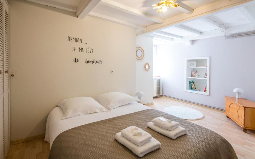 Photo of Bedroom in Millau