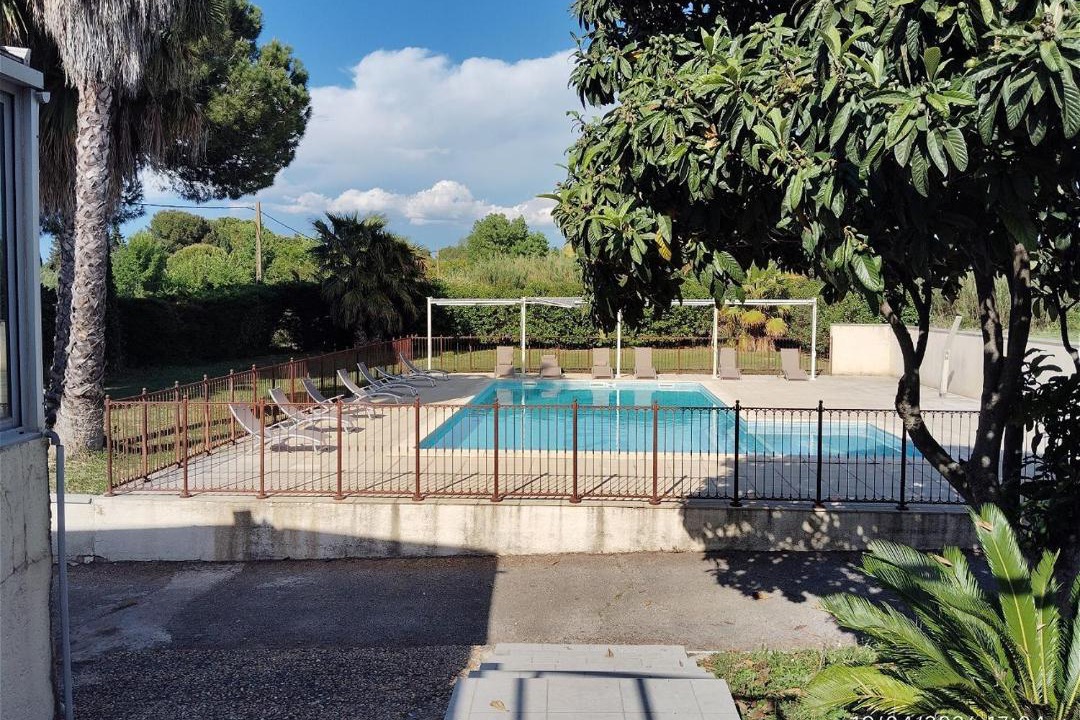 Photo of Others in Lunel