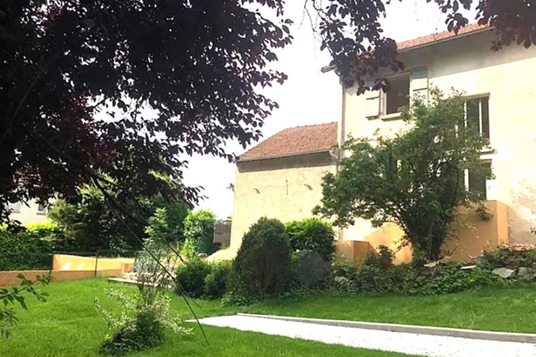 Photo of Others in Le Rouget