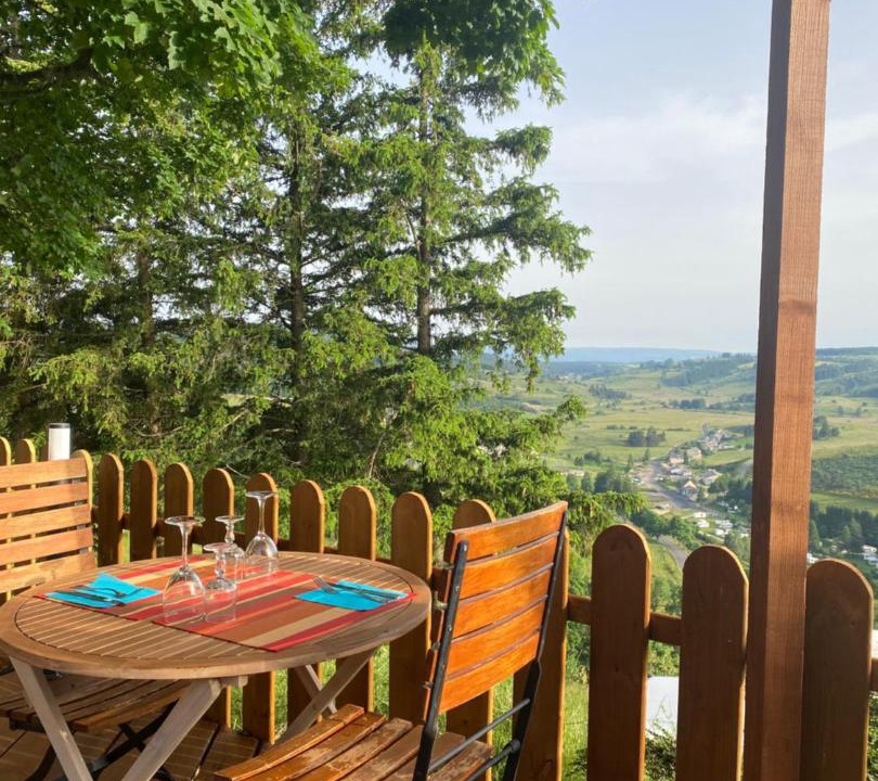 Photo of Patio Balcony in Chateauneuf-de-Randon