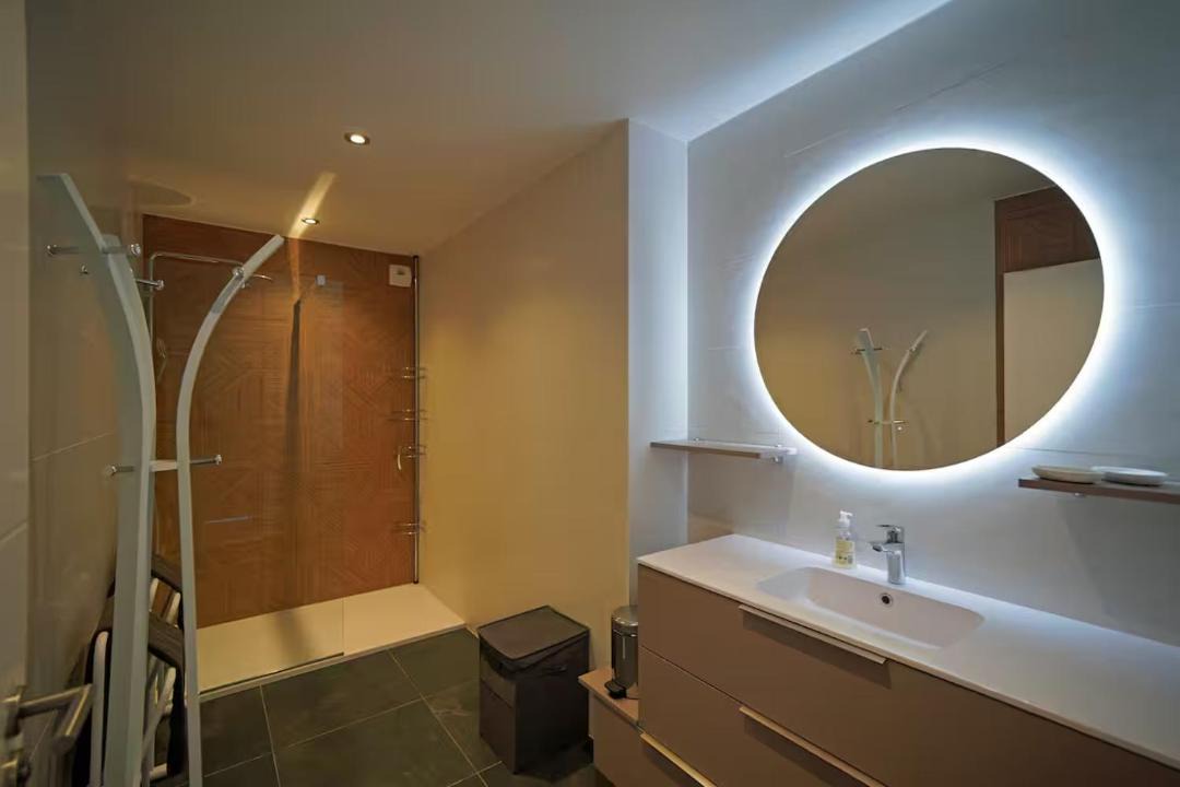 Photo of Bathroom in Saint-Eustache