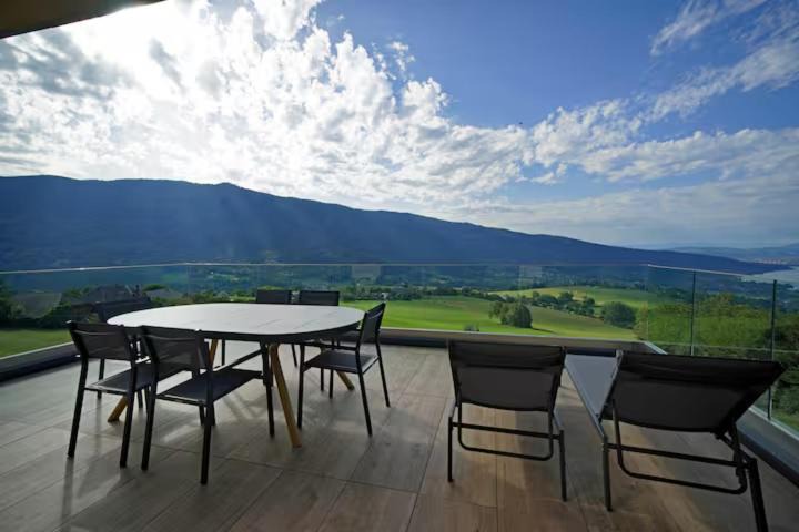 Photo of Patio Balcony in Saint-Eustache