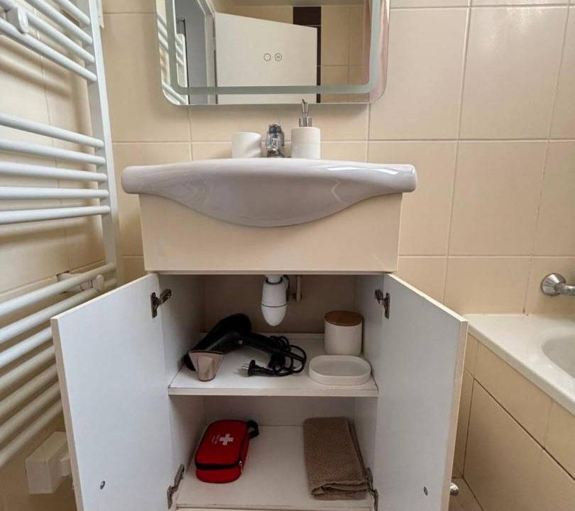 Photo of Bathroom in Secteur 4