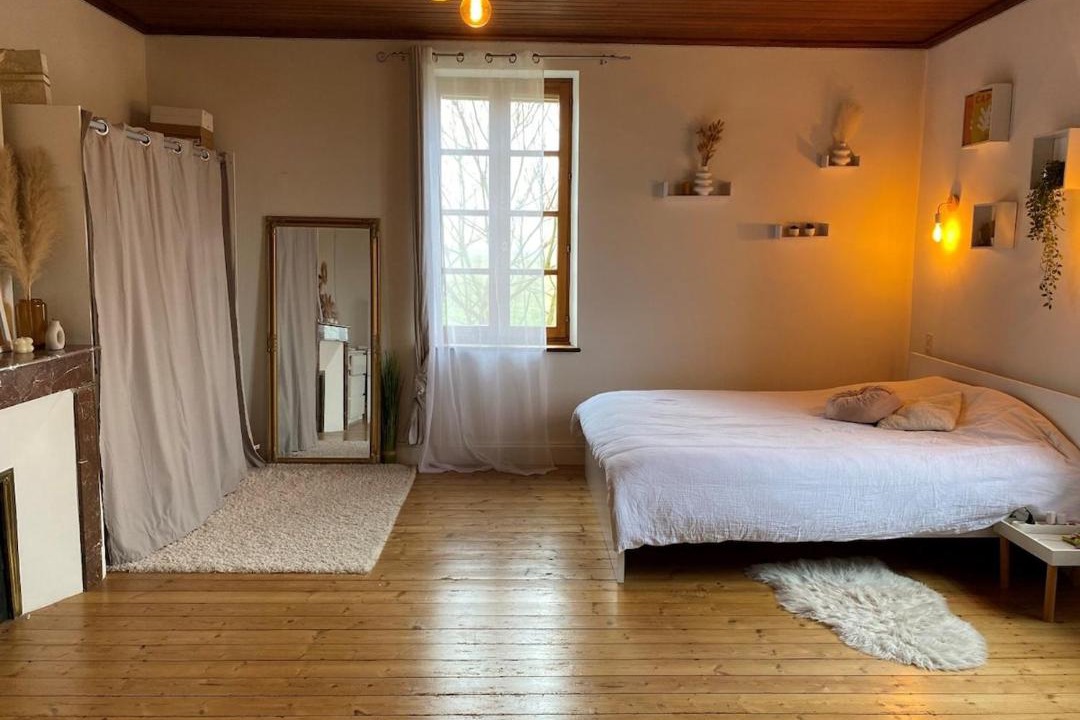 Photo of Bedroom in Negrepelisse