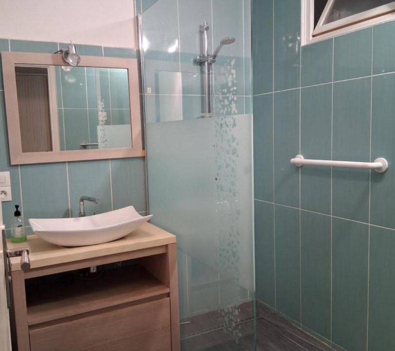 Photo of Bathroom in Tarbes