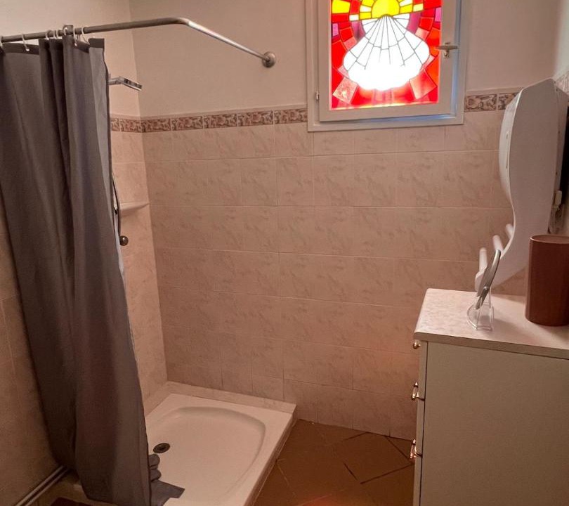 Photo of Bathroom in La Salvetat-sur-Agout