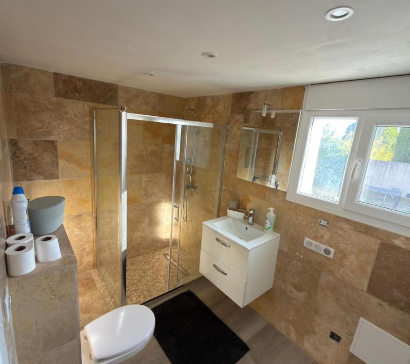 Photo of Bathroom in Gargas
