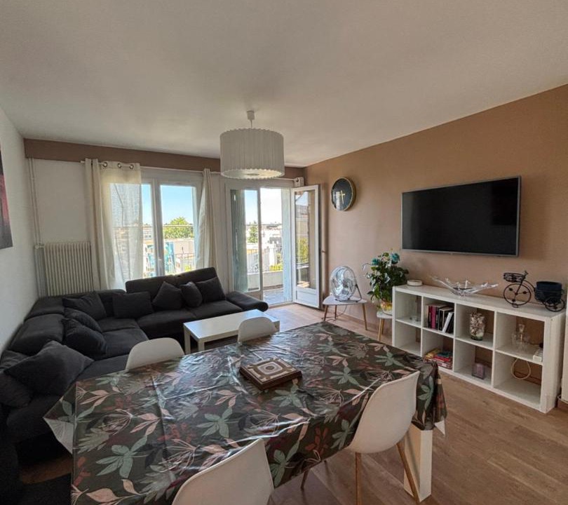 Photo of Livingroom in Celleneuve