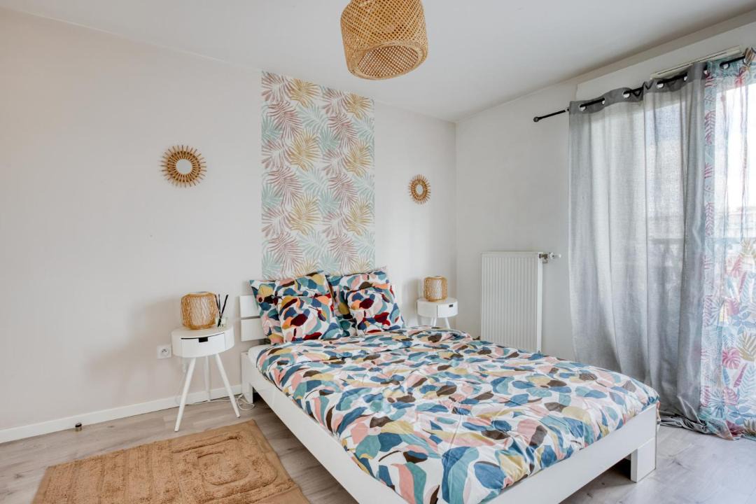 Photo of Bedroom in Villepinte