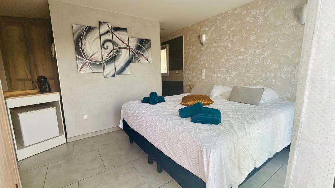 Photo of Bedroom in Forcalquier