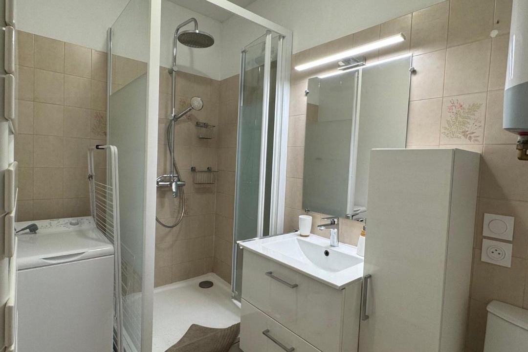 Photo of Bathroom in Aix-les-Bains City Center