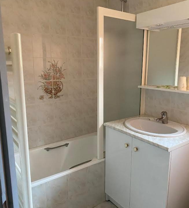 Photo of Bathroom in Annot
