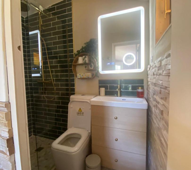 Photo of Bathroom in Argein