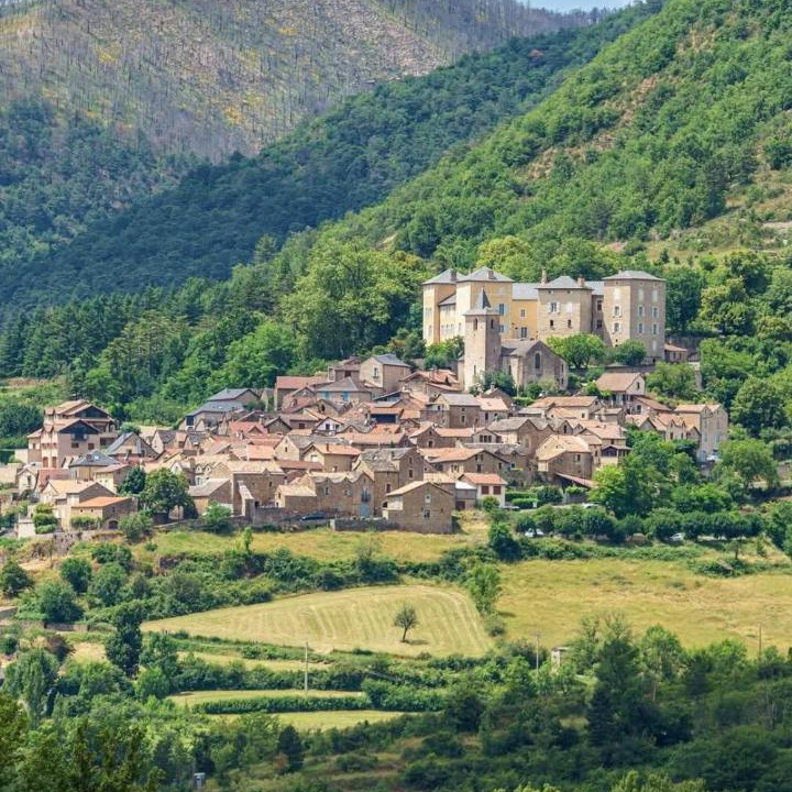 Photo of Others in Mostuejouls