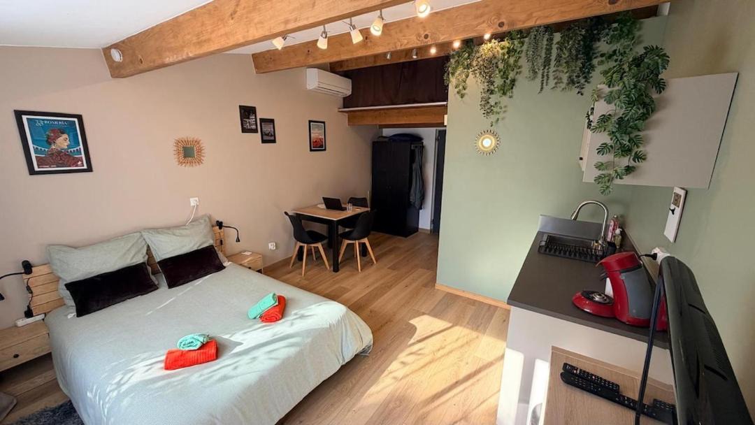 Photo of Bedroom in Mudaison
