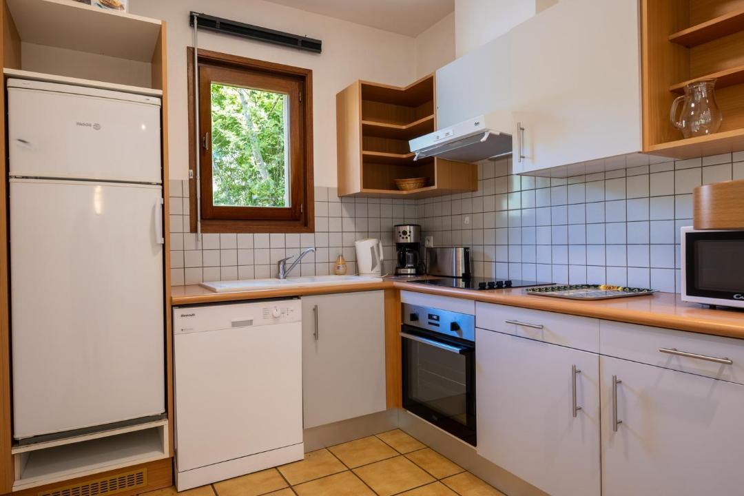 Photo of Kitchen in Saint-Rome-de-Dolan