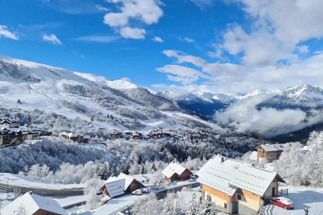 Photo of Others in Montgellafrey