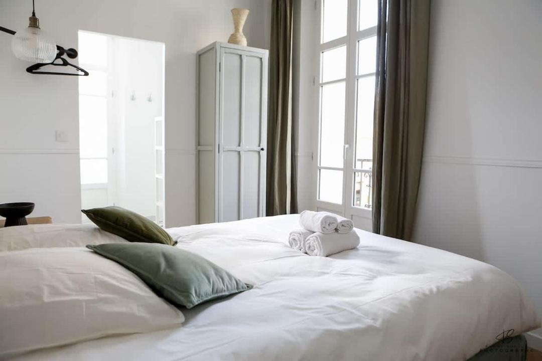 Photo of Bedroom in Clemenceau