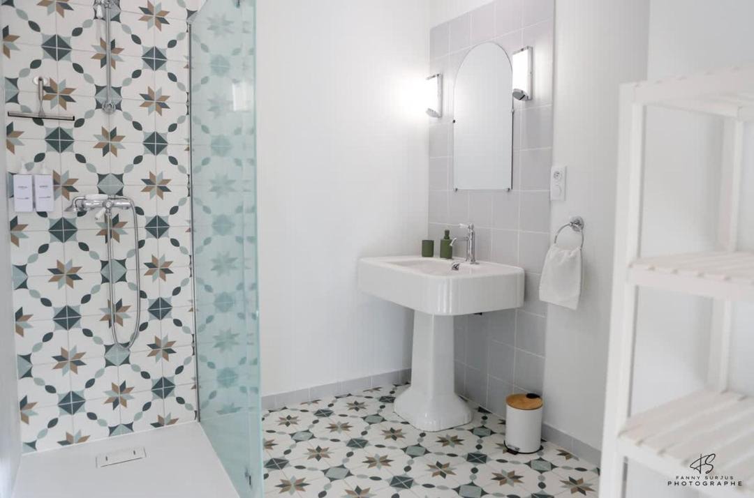 Photo of Bathroom in Clemenceau