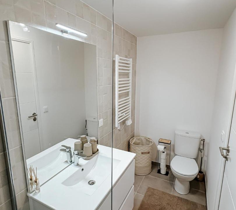 Photo of Bathroom in Saint-Roch