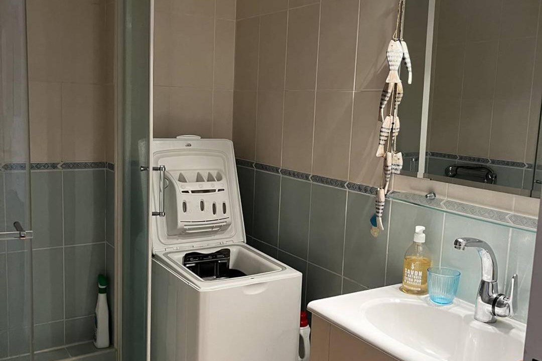 Photo of Bathroom in Le Port