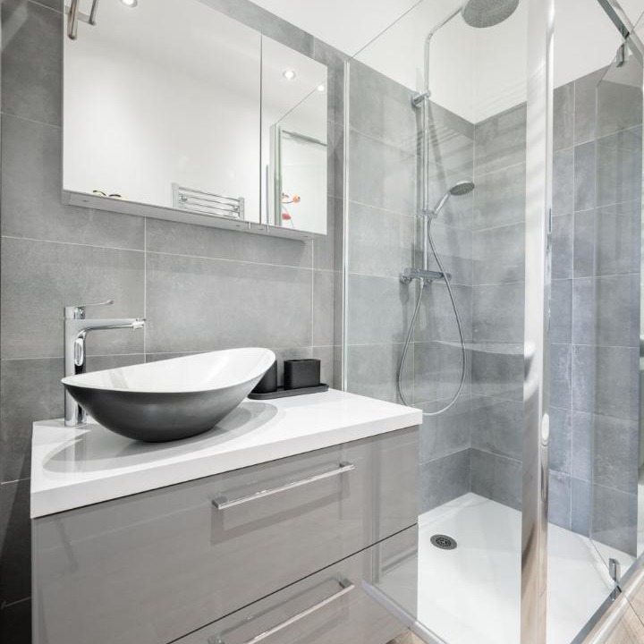 Photo of Bathroom in Liberation