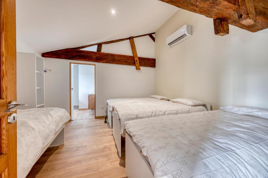 Photo of Bedroom in Begadan