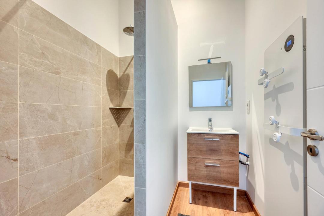 Photo of Bathroom in Begadan