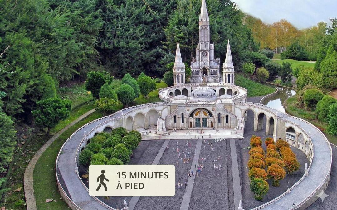 Photo of Others in Lourdes