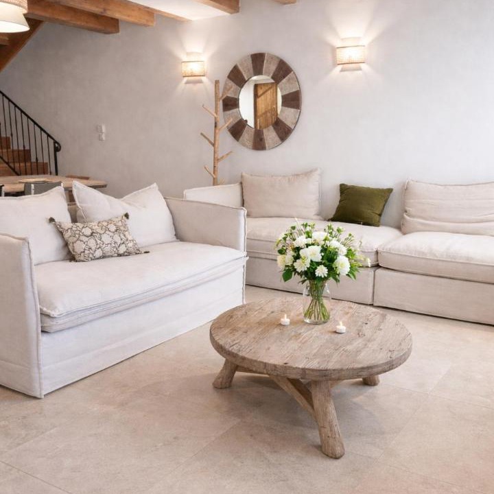 Photo of Livingroom in Conjux