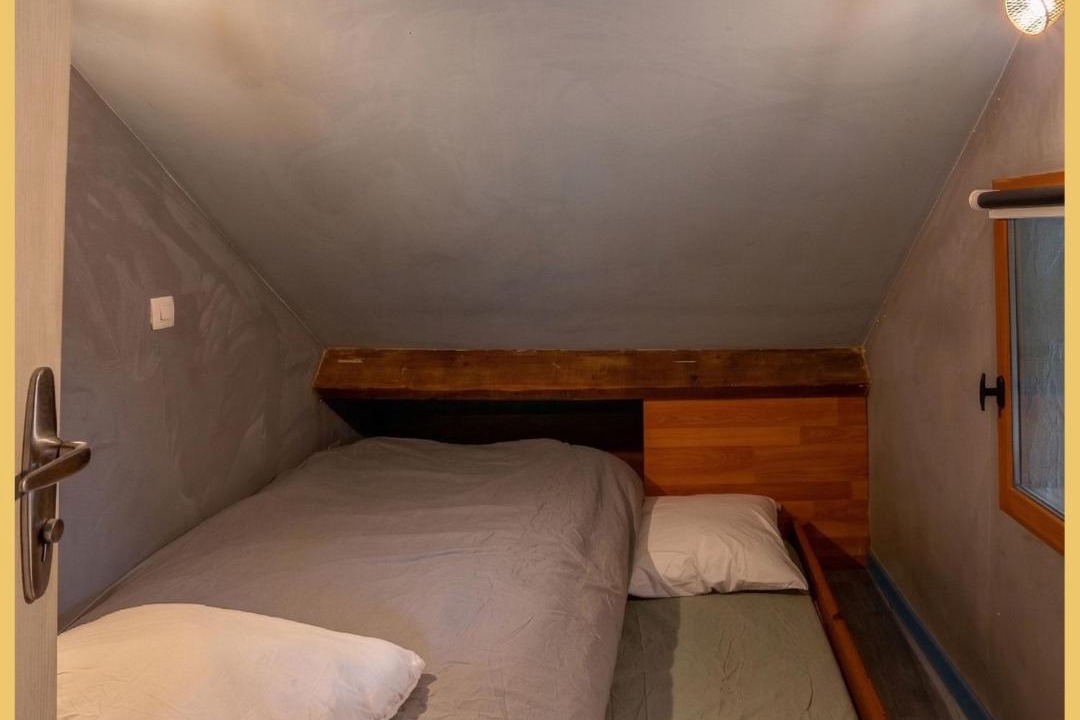 Photo of Bedroom in Francin