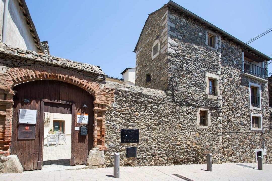 Photo of Others in Llivia